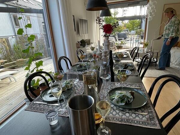 Hus - Modernt radhus i Mrtns, Vrmd