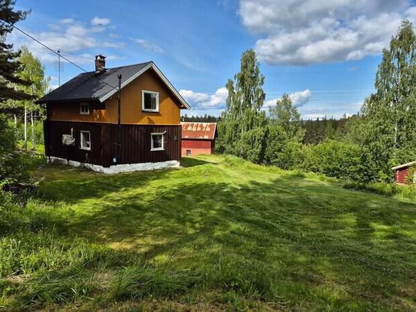 Hytte - Hus med uteomrder i Sigdal 