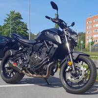 Motorcykel Yamaha MT-07 Motorcykel Yamaha MT-07