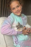 Embla med Katten Mimmi