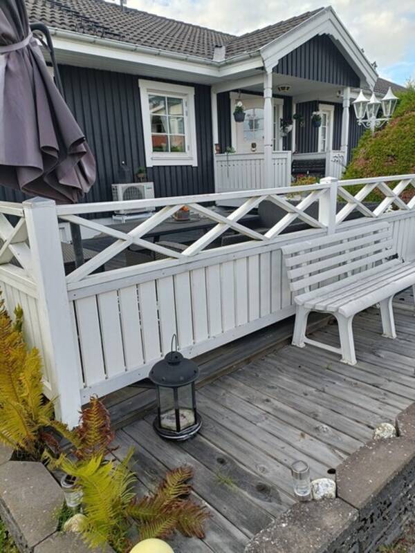 Hus - Bor i suternghus p 215 kvm 