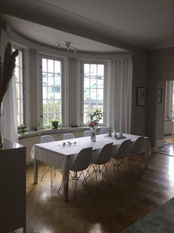 Lgenhet - Sekelskiftetsvning i, Stockholm 