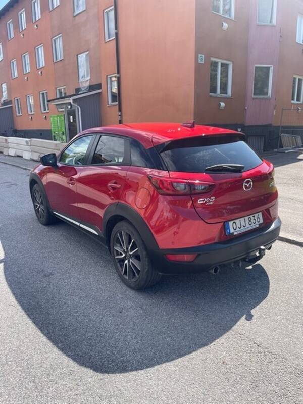 Fordon - Rd Mazda 