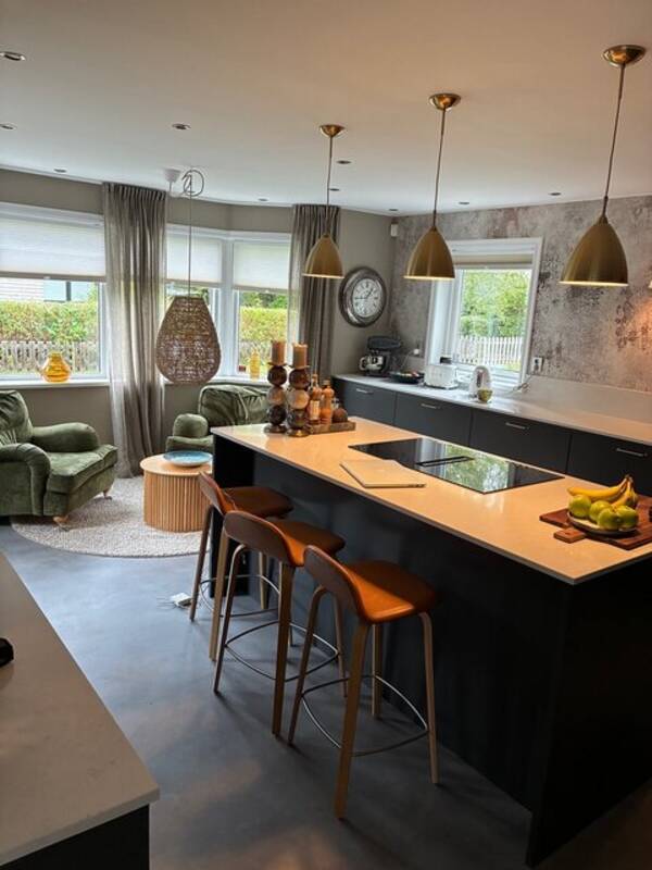 Hus - Villa i Huddinge sder om Stockholm