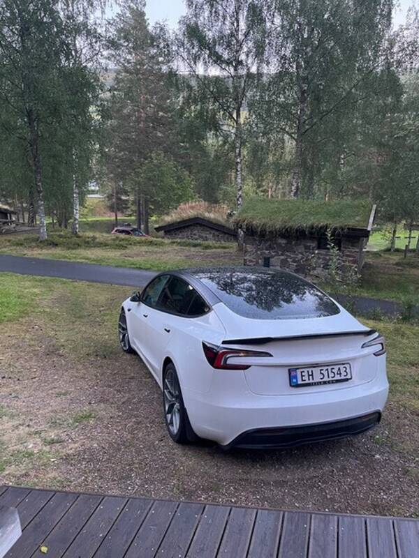 Kjøretøy - 2024 Tesla model 3 Kjøretøy - 2024 Tesla model 3