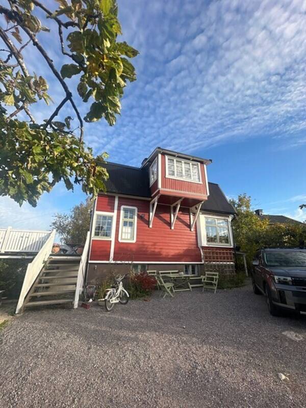 Hus - Sekelskiftsvilla spnga 