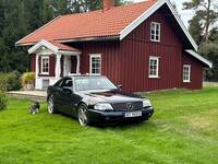 Mercedes SL roadster