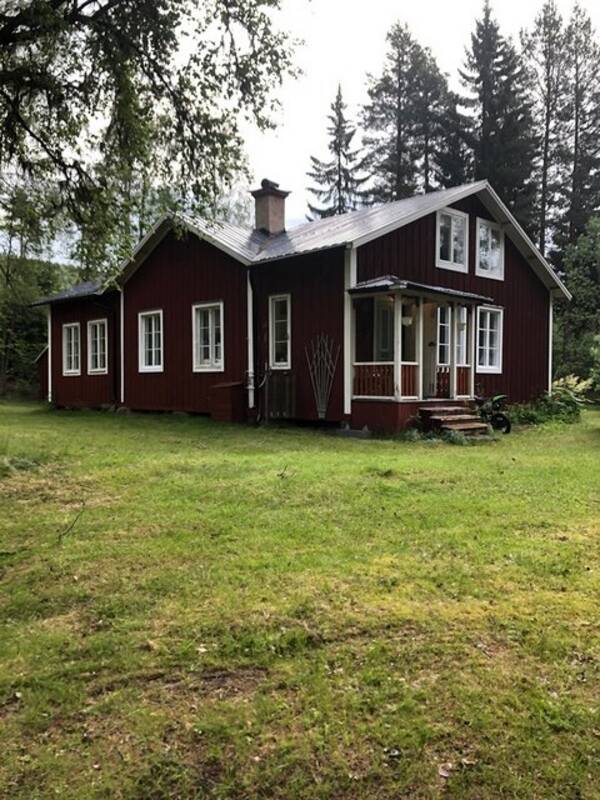 Hus - Hälsinglands skogar  Hus - Hälsinglands skogar