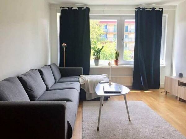 Lgenhet - Stor Lgenhet i Tyres Centrum 