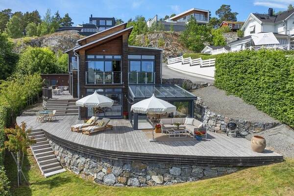 Hus - Strandtomt i Vrmd 