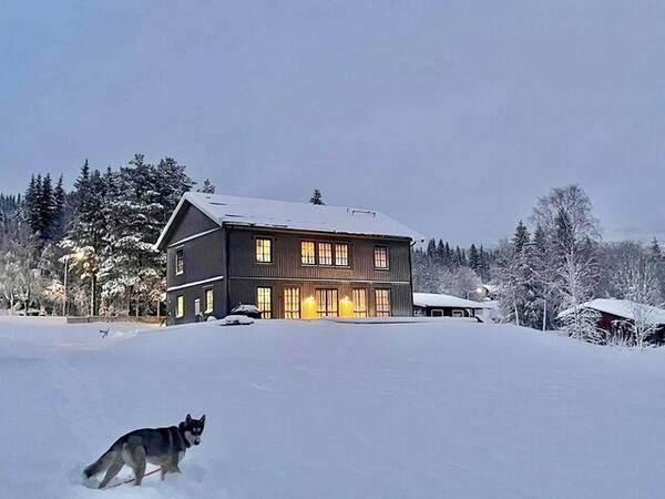 Hus - Nybyggd modern villa i re