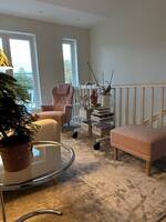 Mindre vardagsrum på övervåningen