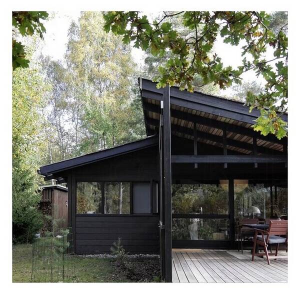 Sommerhus - Sommerhus i Ulvshale Skov p Mn