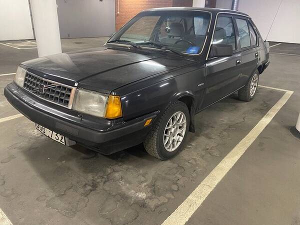 Fordon - Volvo 360 GL 1987