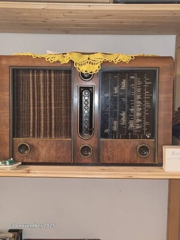 Rekvista - Äldre radio