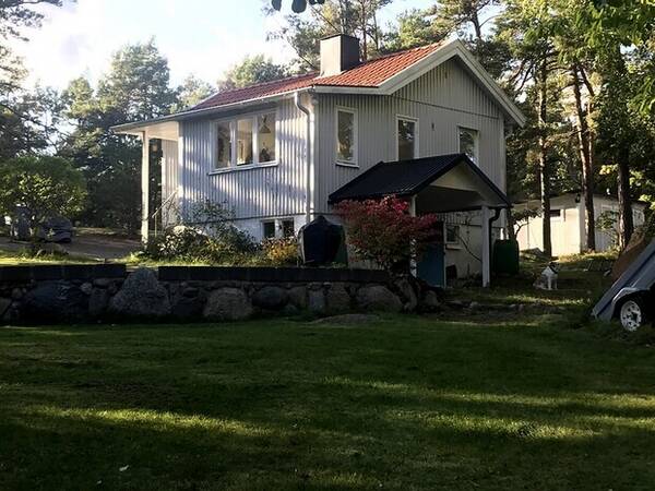 Sommarstuga - Sommar stuga i Stockholms mellerstaskärg