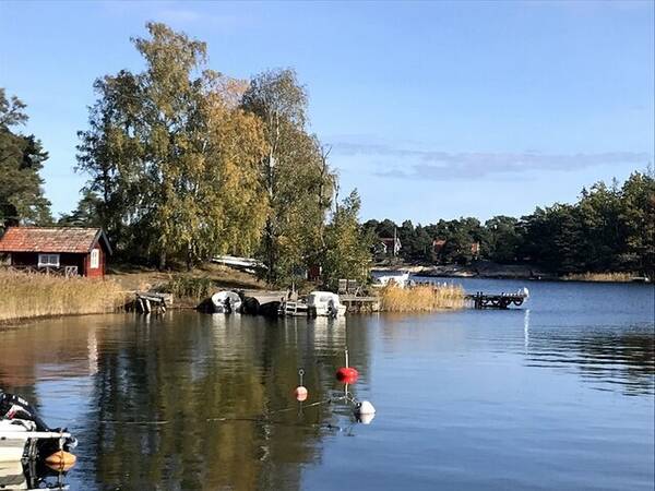 Sommarstuga - Sommar stuga i Stockholms mellerstaskärg
