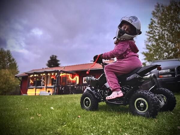 Fordon - AtV 4x4 Fyrhjuling