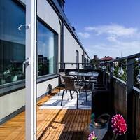 Ljus lägenhet vid vattnet i Sundbyberg –