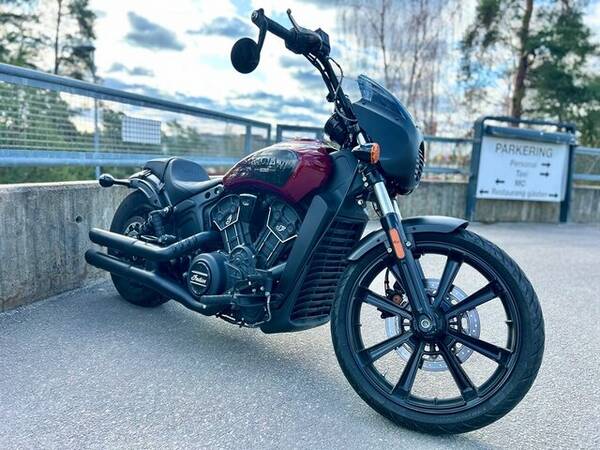 Fordon - Indian Scout Rogue