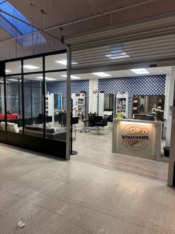 Övrigt - Frisörsalong i galeri 