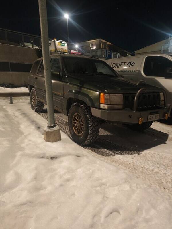 Fordon - Jeep Grand Cherokee 