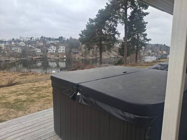 Hus - Radhus i Saltsjö-boo med havsutsikt