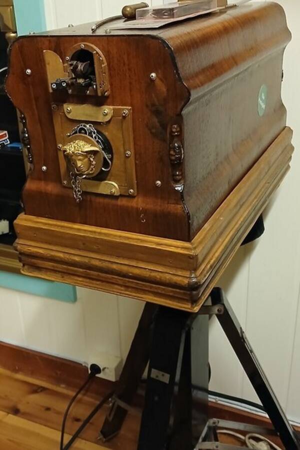 Revisitter - Analogue foto, film og video.