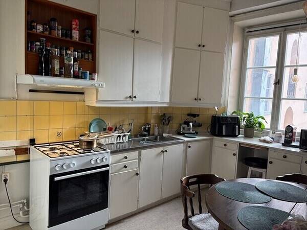 Lägenhet - gammaldags kök