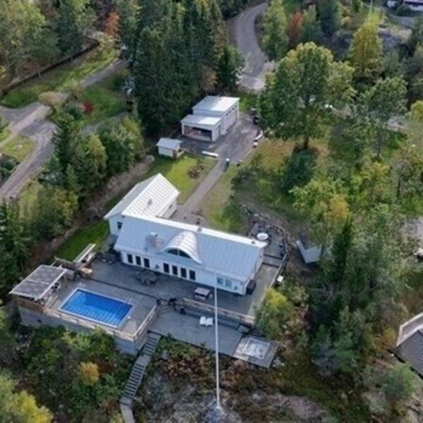 Hus - Villa med sjötomt i Tyresö