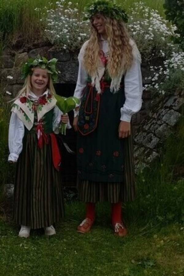 Rekvista - Folkdräkter Tornedalen