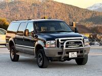 Ford Excursion 2002