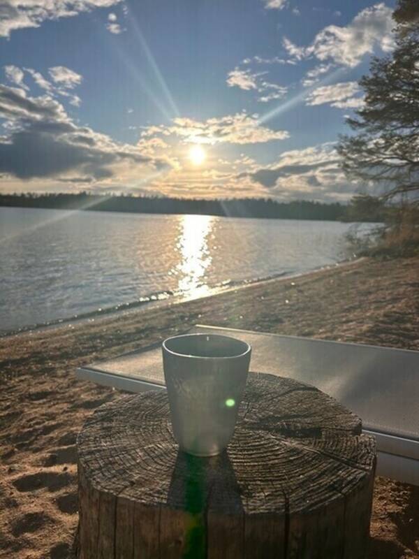 Sommarstuga - Stuga vid sjö