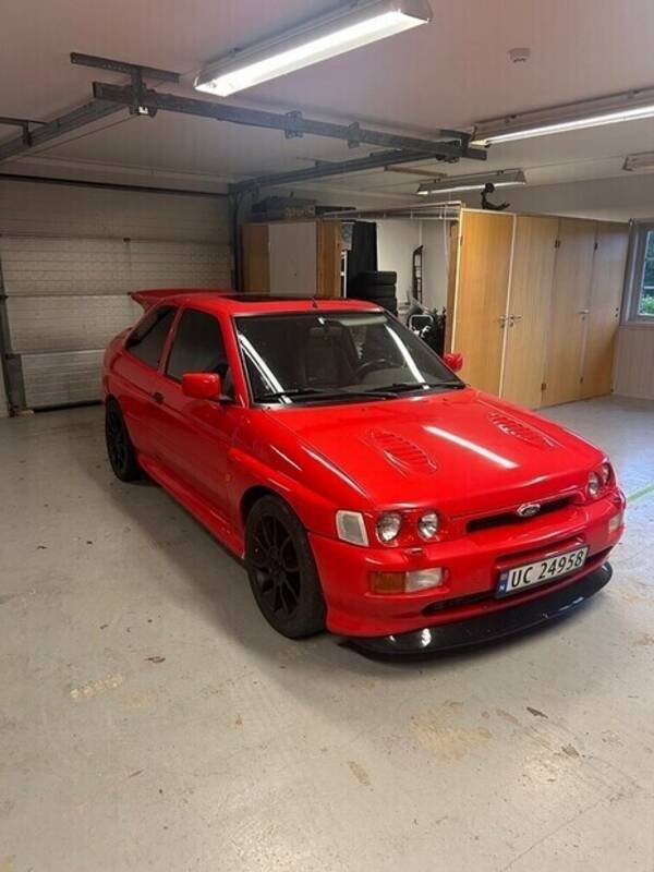 Kjøretøy - Ford Escort Cosworth