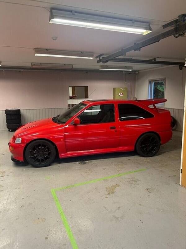 Kjøretøy - Ford Escort Cosworth