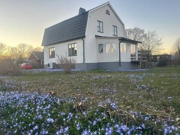 Hus - Villa i Klintehamn 