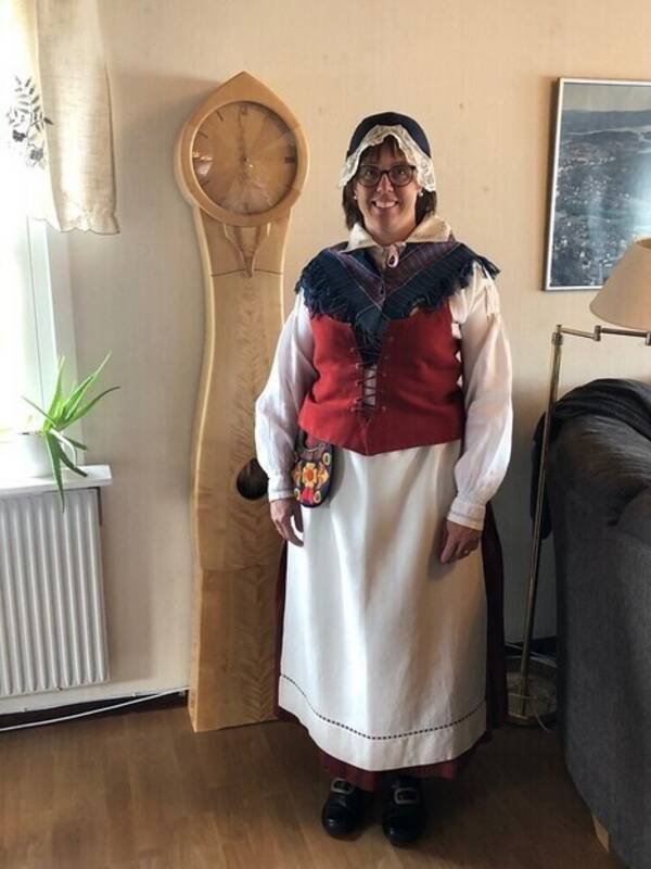 Rekvista - Hembygdsdräkt