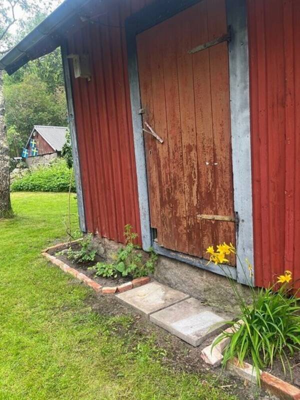 Hus - Banvaktarstugan i Kragenäs