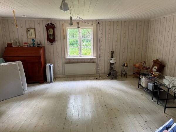 Sommarstuga - Sommarstuga i Larv Kåryd, utanför Herrlj