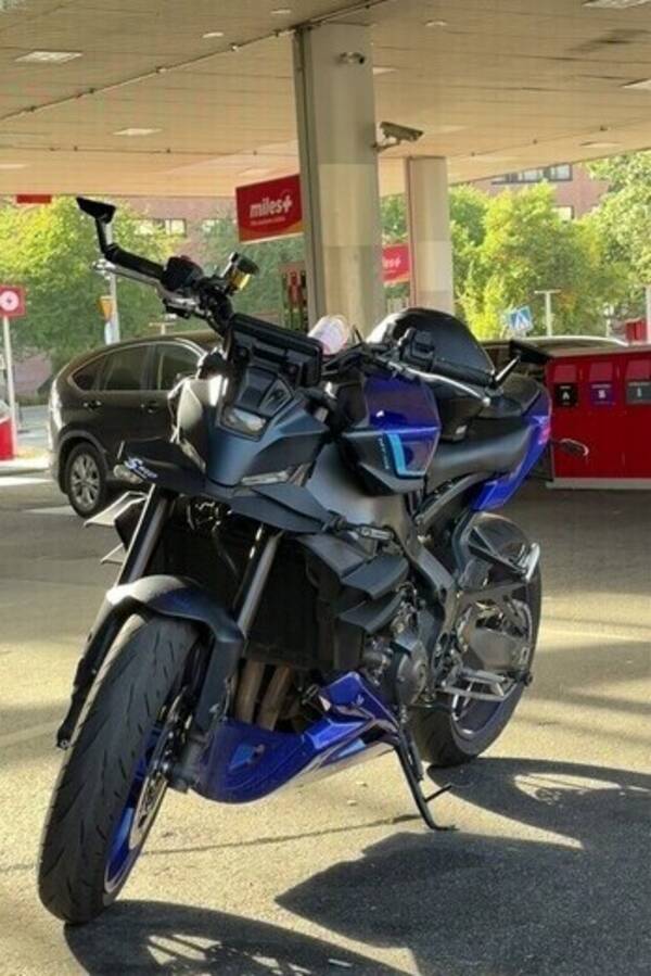 Rekvista - Yamaha MT09 -24
