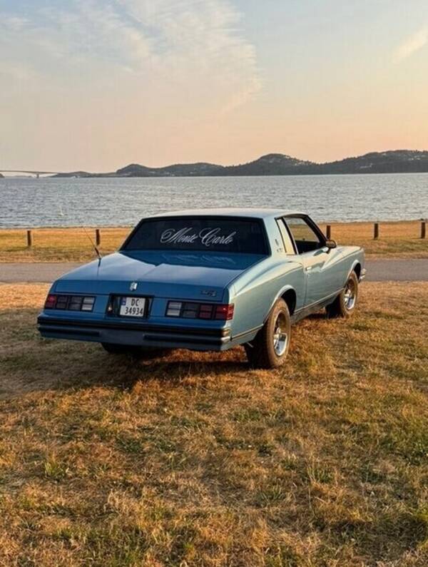 Kjøretøy - Chevrolet Monte Carlo 1979