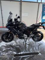 BMW F900XR