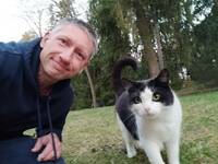 God kontakt med hundar och katter